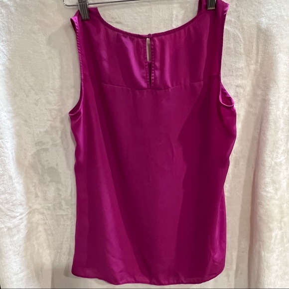 Ladies top - Picture 5 of 5